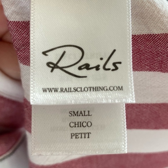 Rails Val Dali Red White Striped Tie Front Button Down Shirt, Small - Picture 11 of 15